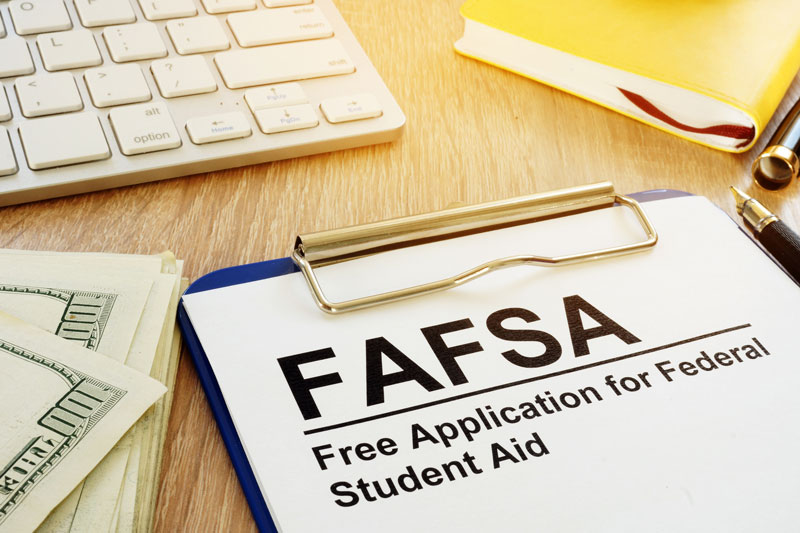 Three FAFSA Tips to Help Mobile, AL Taxpayers Get Their High School Grads Ready for College